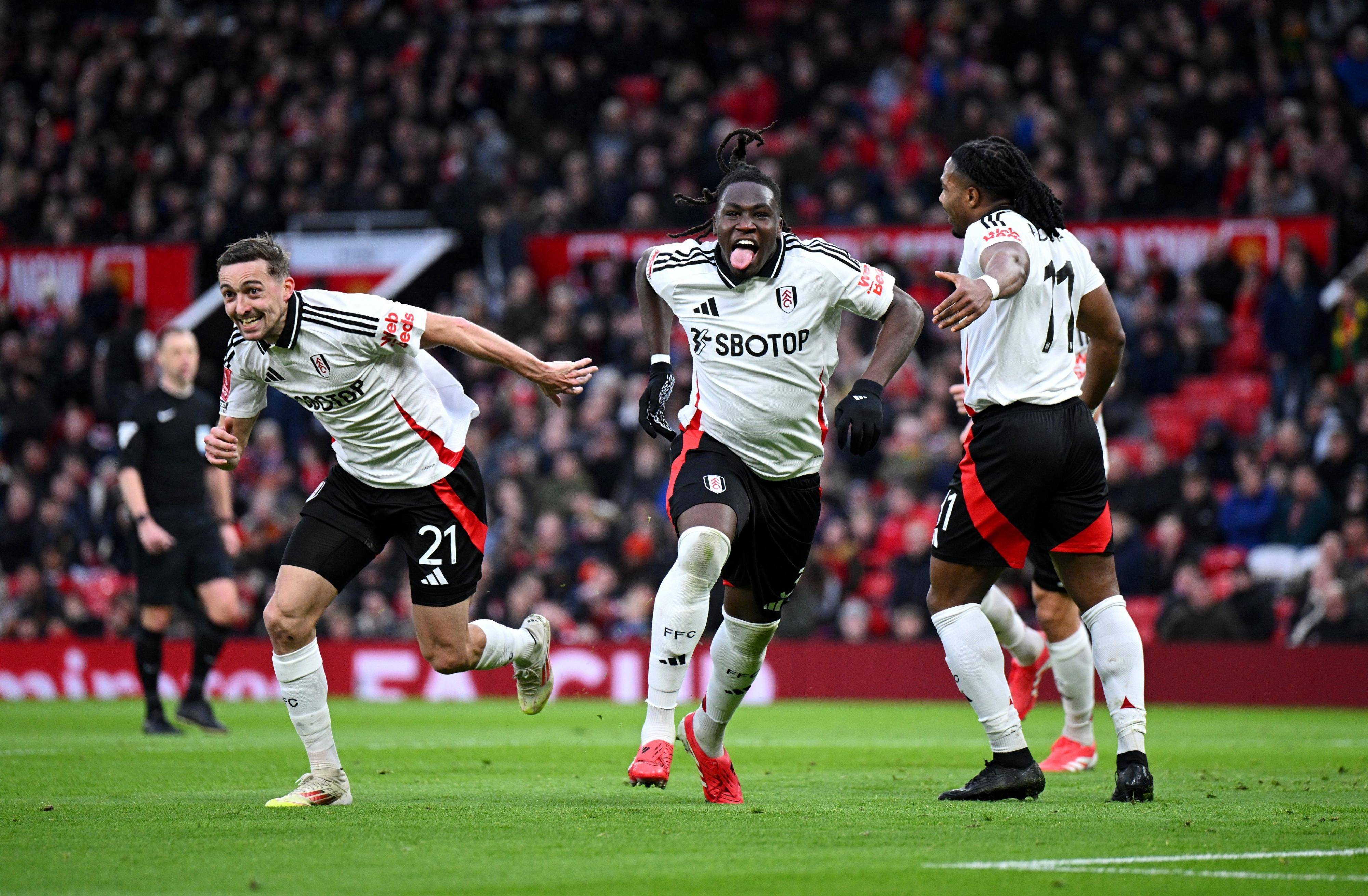 赛后马赛备战英超，绝杀压哨细节曝光，媒体盛赞，更衣室氛围转暖